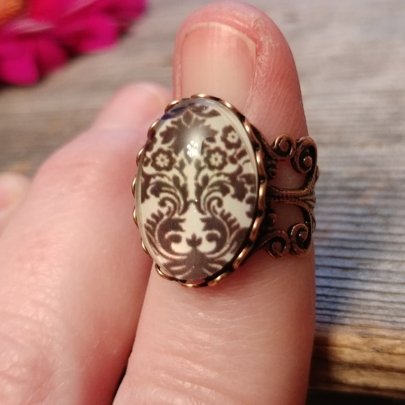 🚫not for sale🚫Floral Filigree Ring - Picture 2 of 8